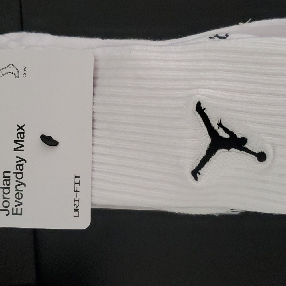 SOCKS CALCETINES NIKE JORDAN MAX EVERYDAY CREW ACOLCHADOS PAQUETE DE 3 - BLANCO